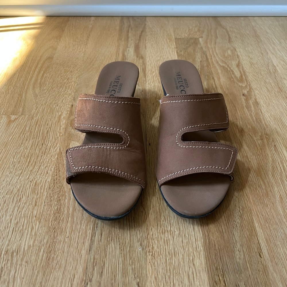 Sesto Meucci Sandals